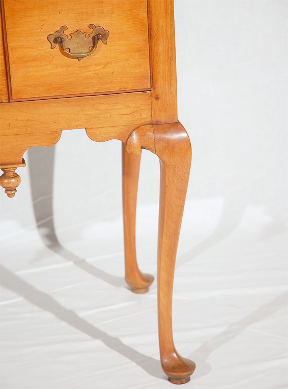 early american maple furniture