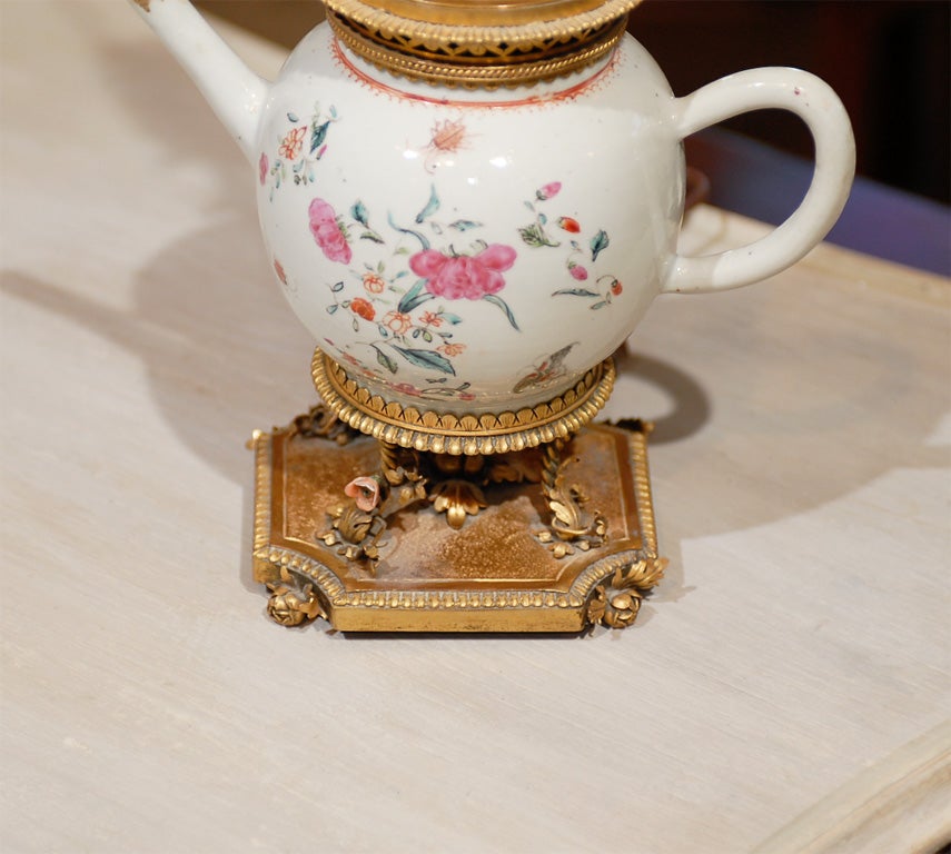 19th Century Chinese Export Porcelain Tea Pot as Lamp In Good Condition In Atlanta, GA