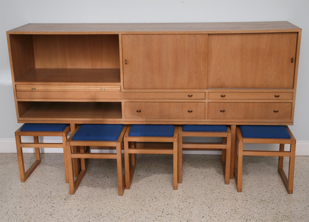 A Borge Mogensen Metamorphic Sideboard/Table/Benches, Denmark 5
