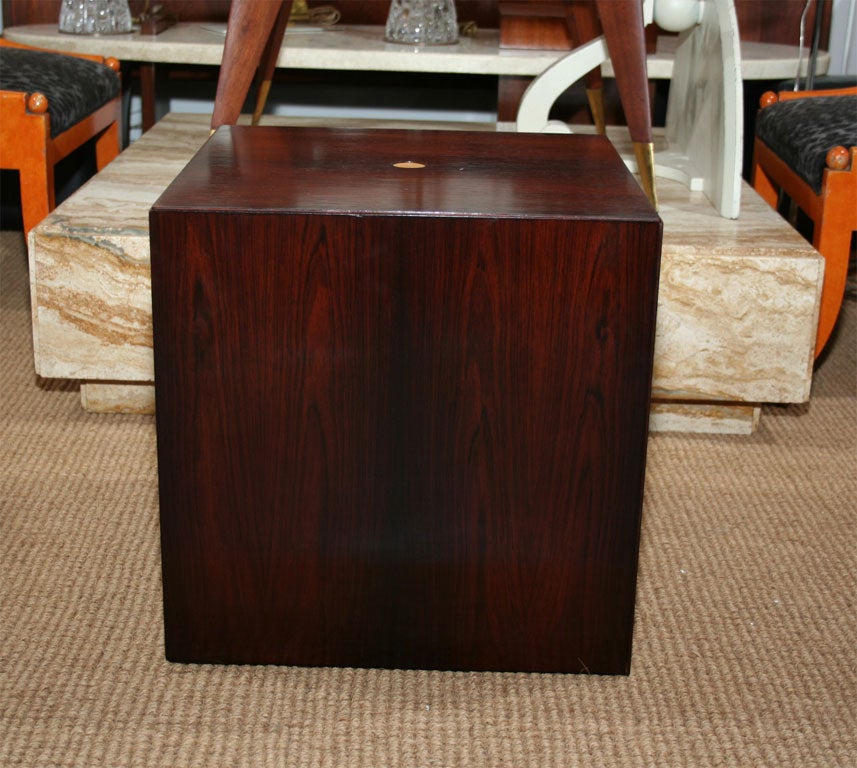 nesting cube tables