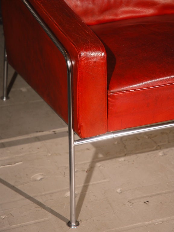 Mid-20th Century Very Rare Arne Jacobsen Sofa from The SAS Royal Hotel