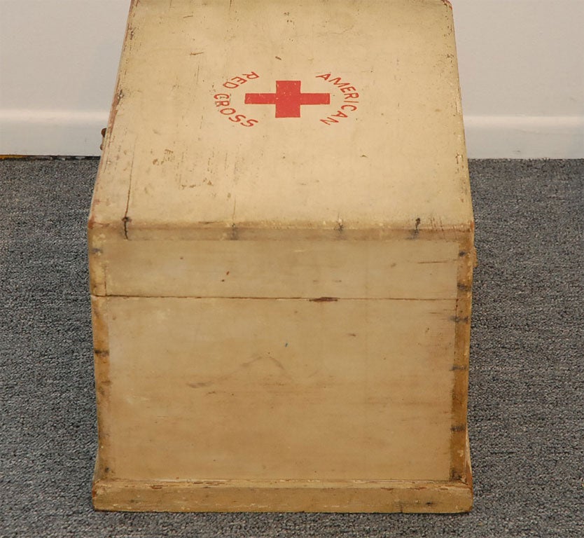 Pine 1920'S WHITE PAINTED RED CROSS  BOX