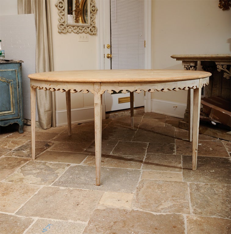 gustavian dining table