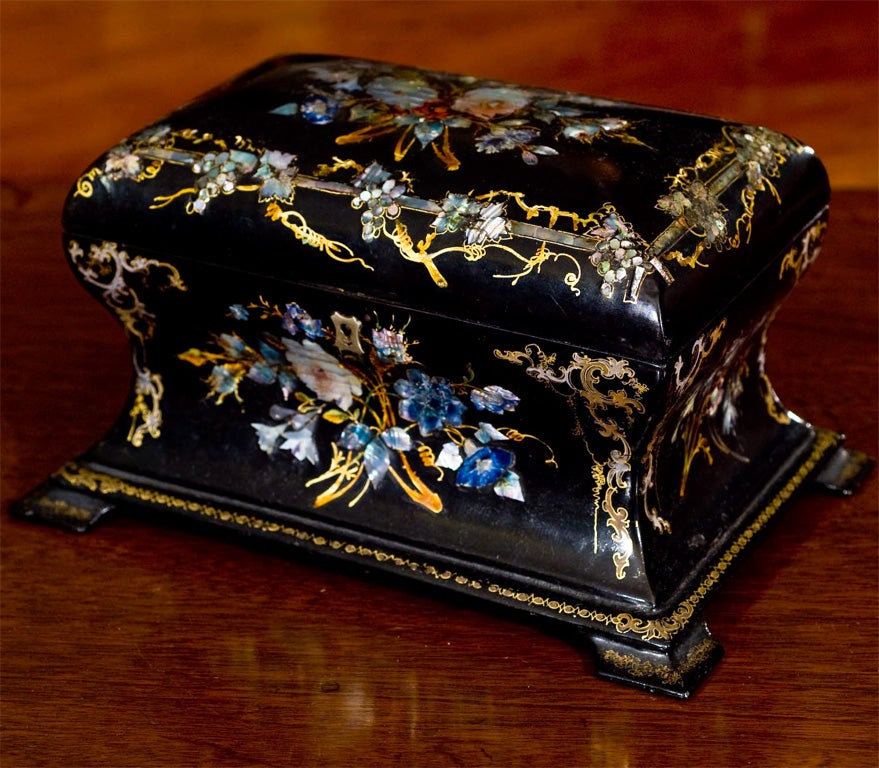 English PAPIER MACHE SARCOPHAGUS SHAPED TEA CADDY