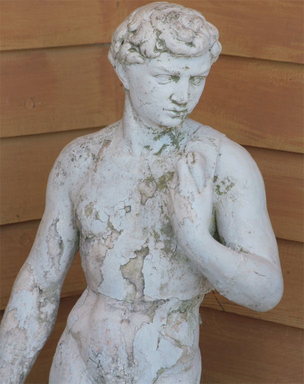 what is the statue of david holding
