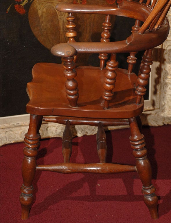 Large English Bow-back Windsor Chair 4