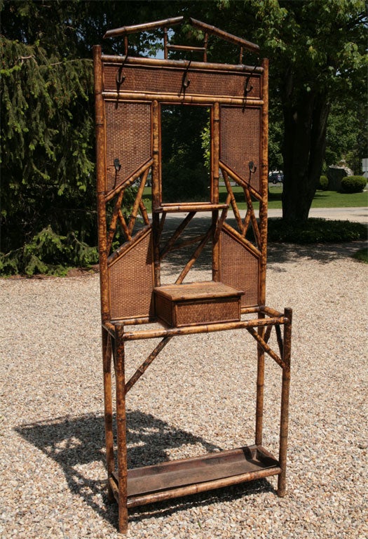 VICTORIAN BAMBOO HALL TREE