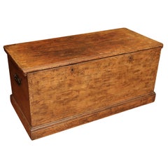 Blanket box