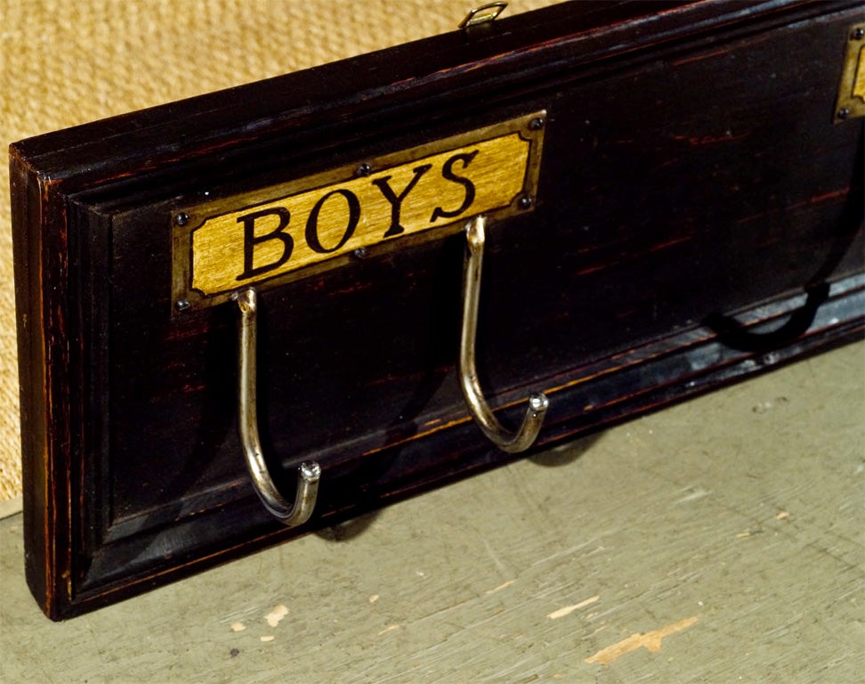 American Boys/Girls Wall Rack