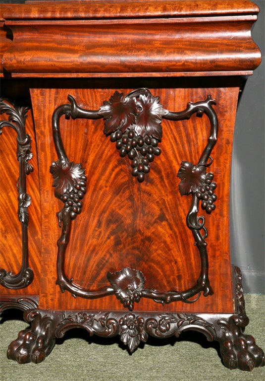 A very rare and important English sideboard. For Sale 3