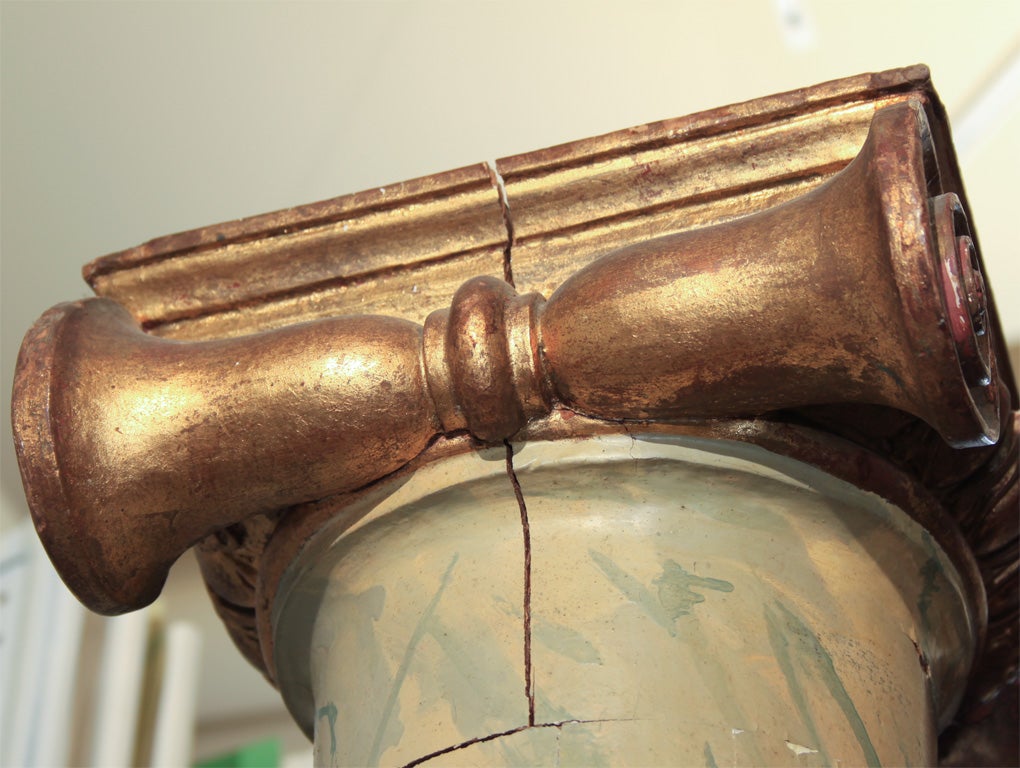 Pair of painted columns For Sale 4