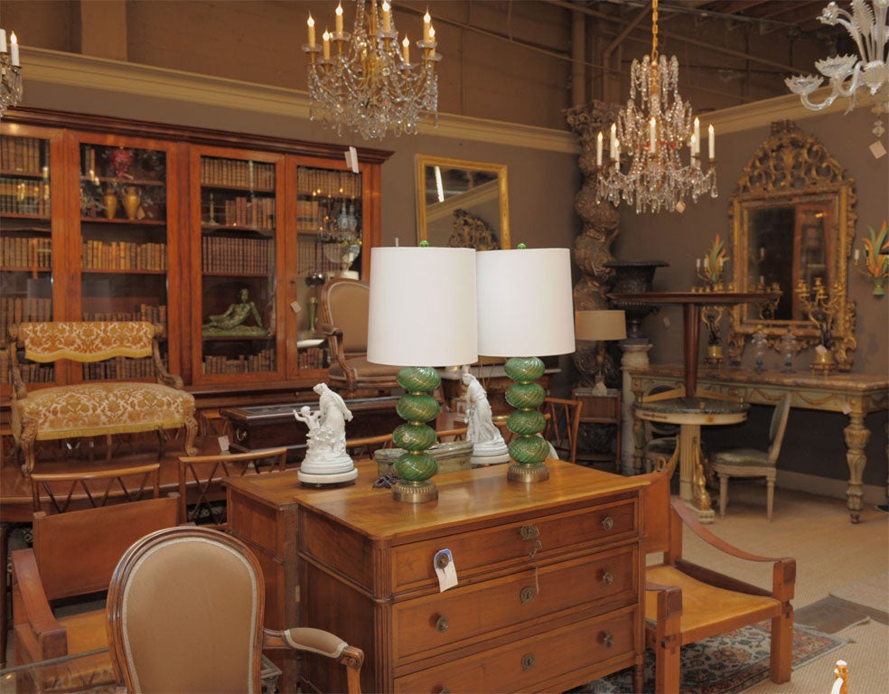 Paul's or The Edward P. Paul Company was established in 1898 in Plainfield, NJ and originally imported gorgeous high-end lamps from the finest Venetian glass houses including Barovier & Toso, Barbini, Seguso, and Venini. Some lamps were marketed