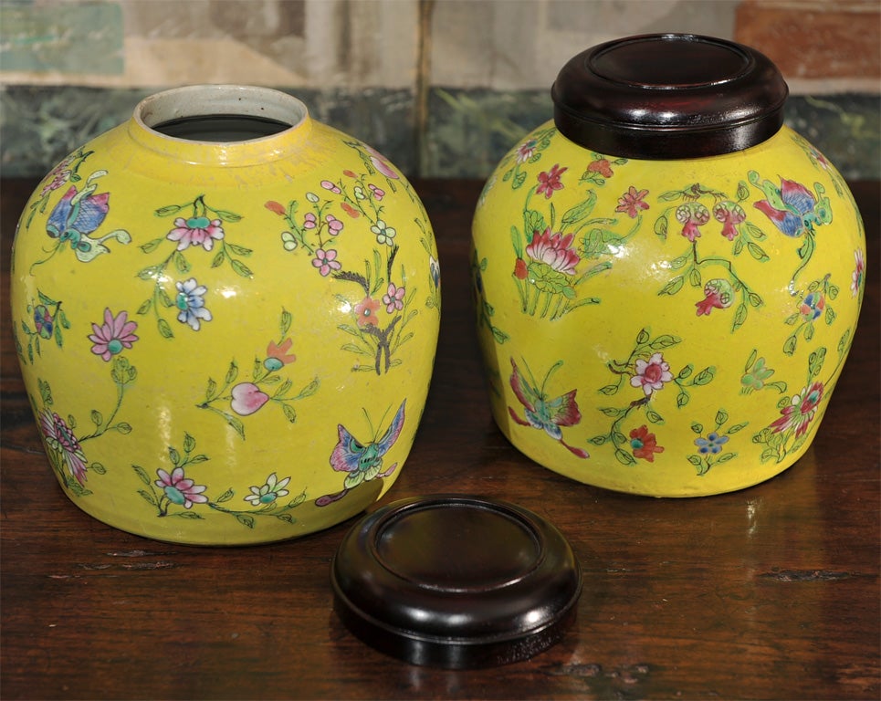 Pair Ginger Jars In Good Condition In San Francisco, CA
