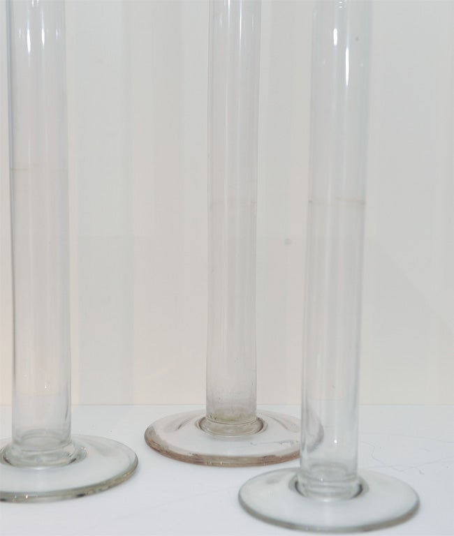 Set of Three Glass Vases In Excellent Condition In San Francisco, CA