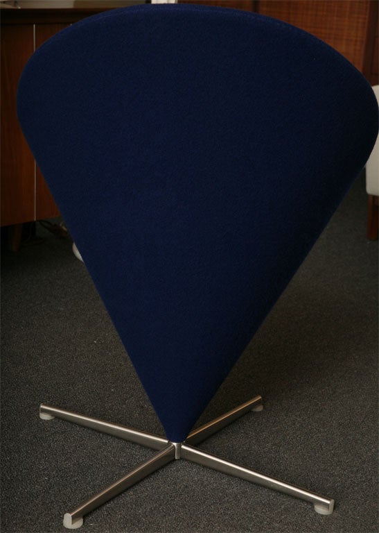Mod Verner Panton Blue Cone Chair 1