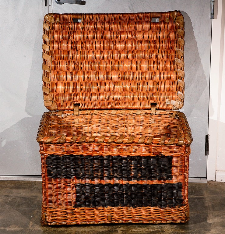 English Wicker Trunk or Basket with Lid
