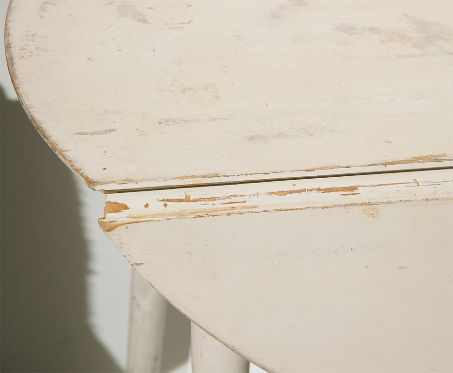 Pine 19THC ORIGINAL WHITE PAINTED DROP LEAF TABLE FROM PENNSYLVANIA