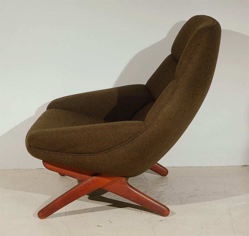 Wool 1950's Dux Lounge Chair And Ottoman