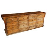 16-drawer Store Counter with Carved Front 16-drawer Store Counter with Carved Front