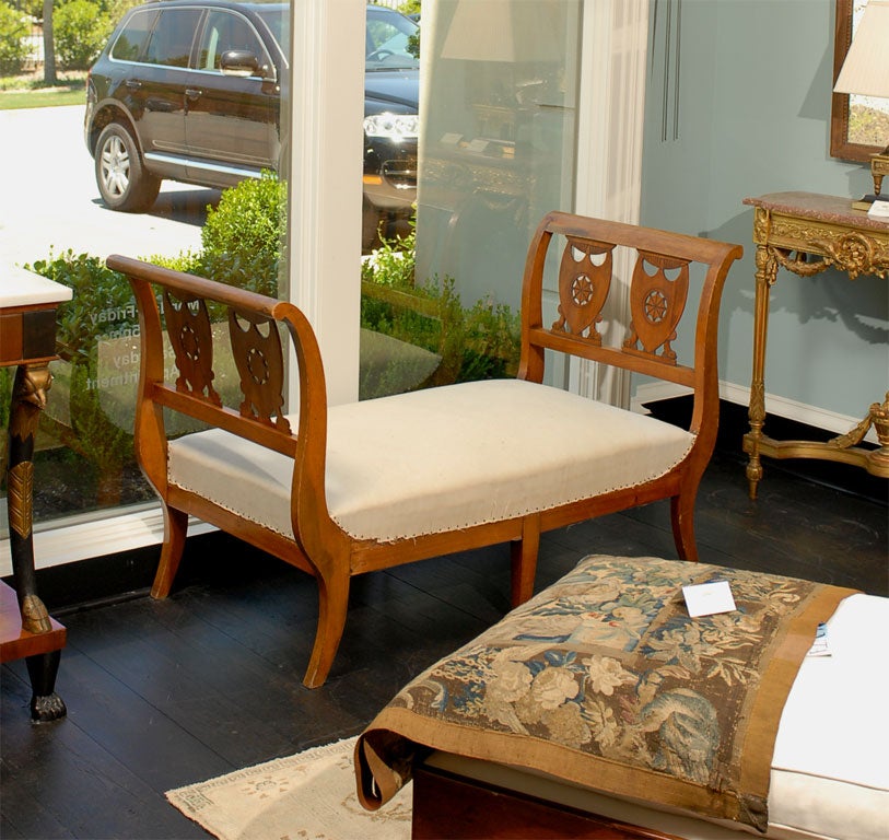 18th Century Directoire Lit du Repos in Cherry