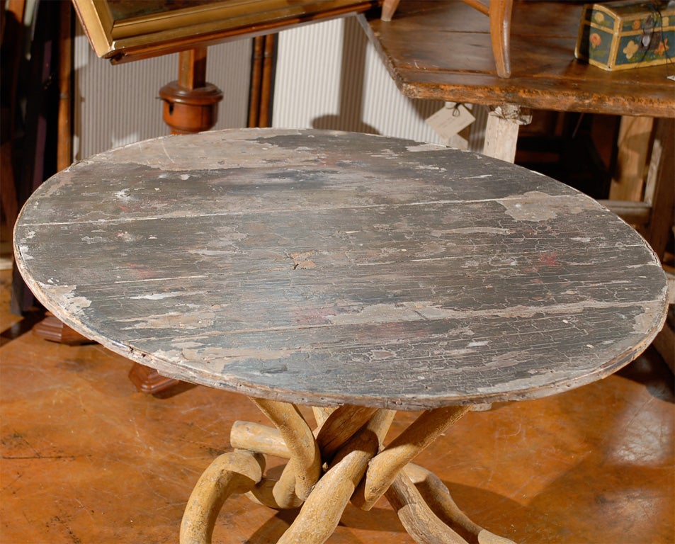 18th Century and Earlier Swedish cocktail table