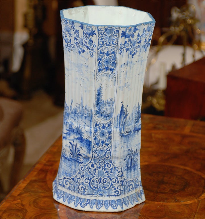 18th/19thC BLUE AND WHITE DELFT HEXAGON URN 3