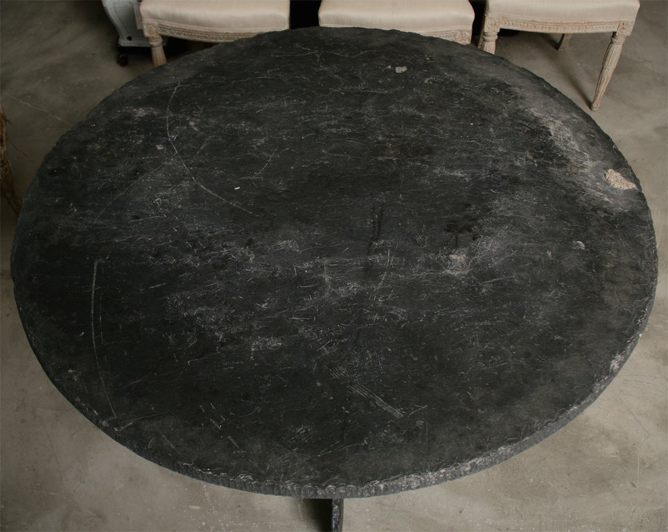Round Slate Table In Excellent Condition In Washington, DC