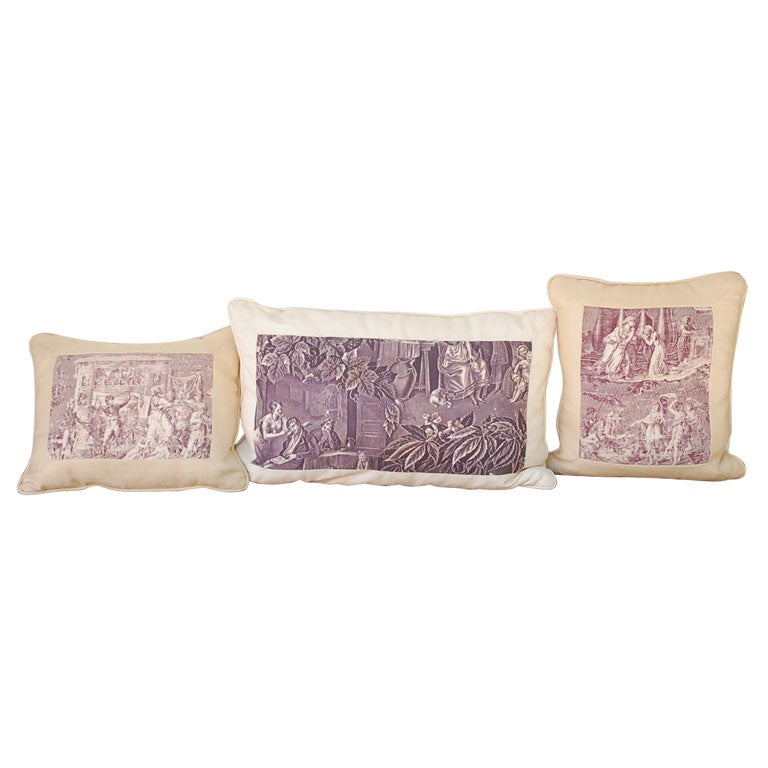 Set of 3 vintage  pillows toile de Jouy For Sale