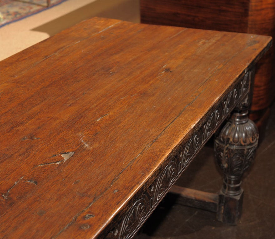 Oak Elizabethan Style Dining Table For Sale 1