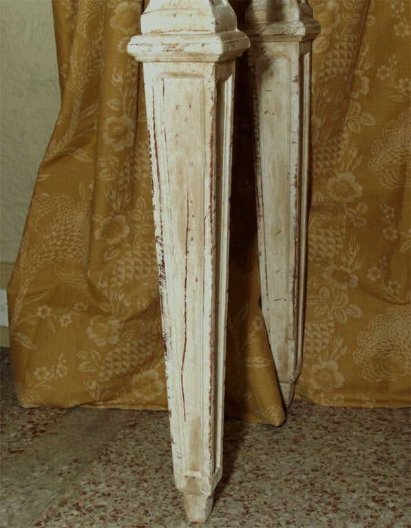 Paar venezianische Konsolen des 20. Jahrhunderts (Holz) im Angebot
