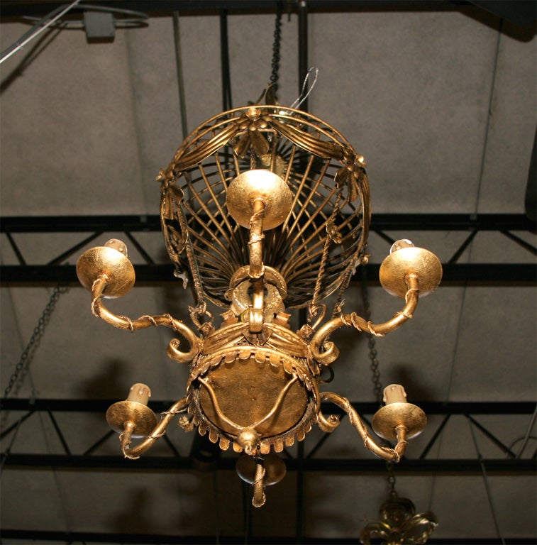 Fin du 20e siècle Lustre en forme de montgolfière doré à la française 6 branches