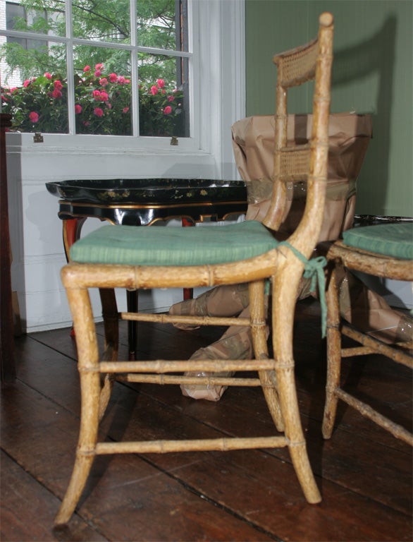 Set of four Regency klismos form side chairs, c.1810 2