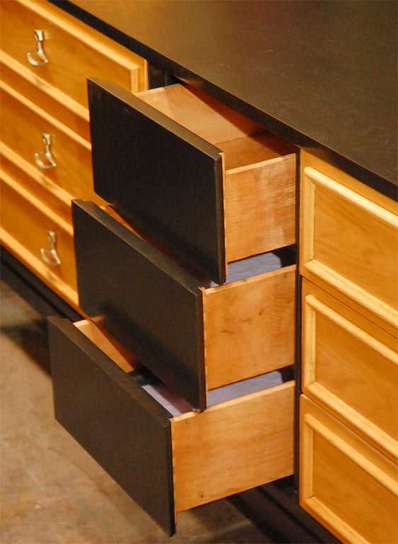 Two Tones Chest of Drawers by Dixie Manufacture 2