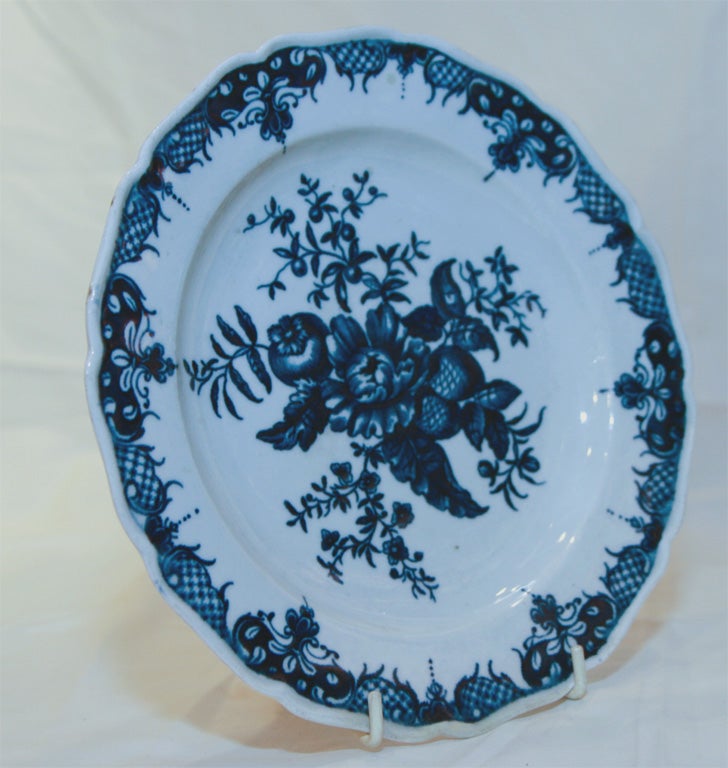 A group of lobed Blue and White 1st period Worcester dessert plates in the 