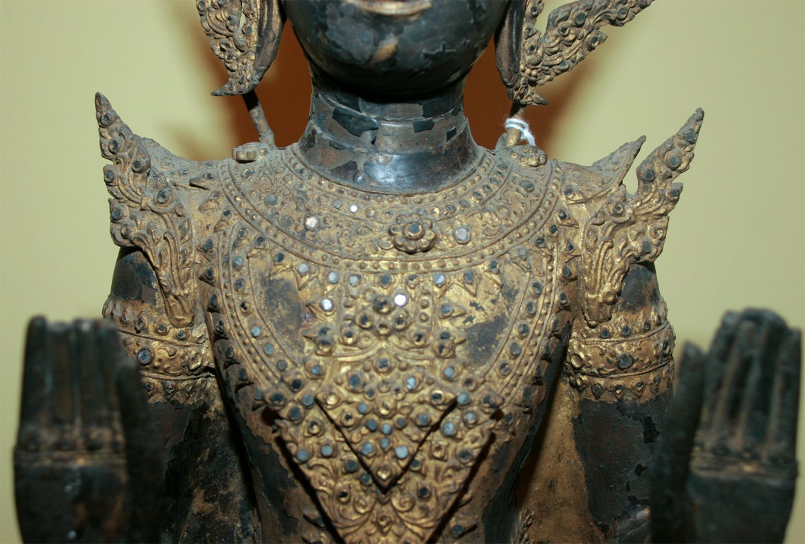 Thailand large 18th century gilt bronze standing Buddha 4