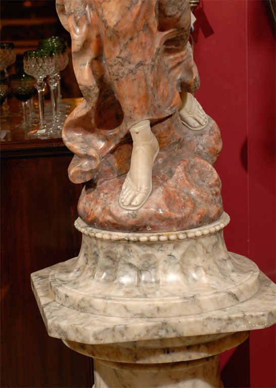 Statue of a maiden In Excellent Condition In Atlanta, GA
