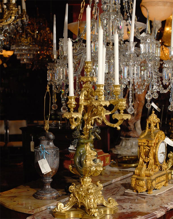Magnifique paire de candélabres en vente 1