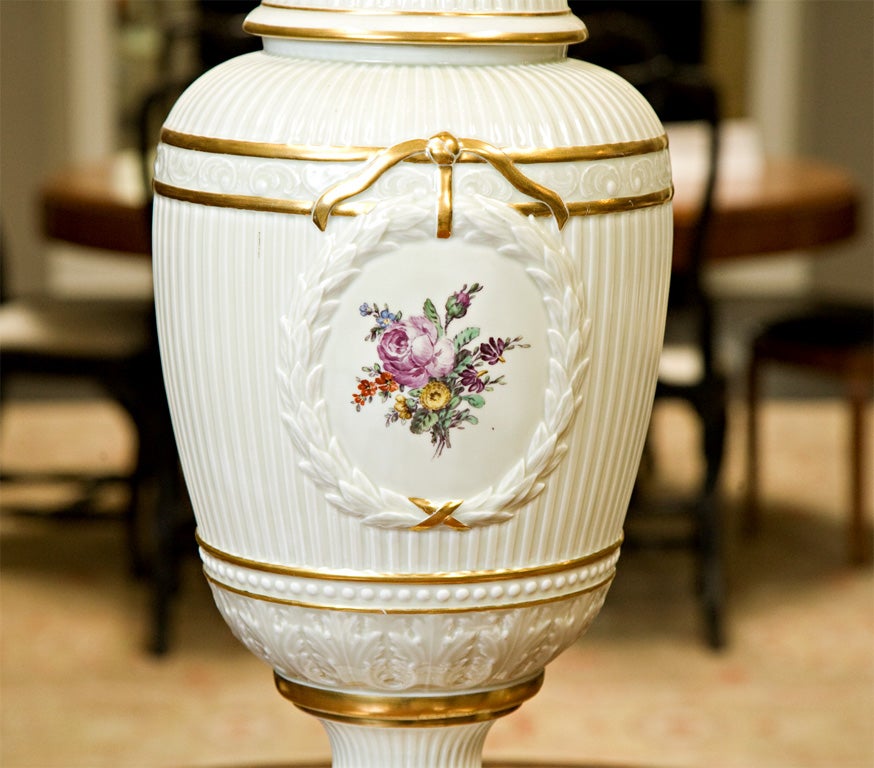 20th c. Danish Footed Urn with Lid from Royal Copenhagen In Good Condition In Pasadena, CA