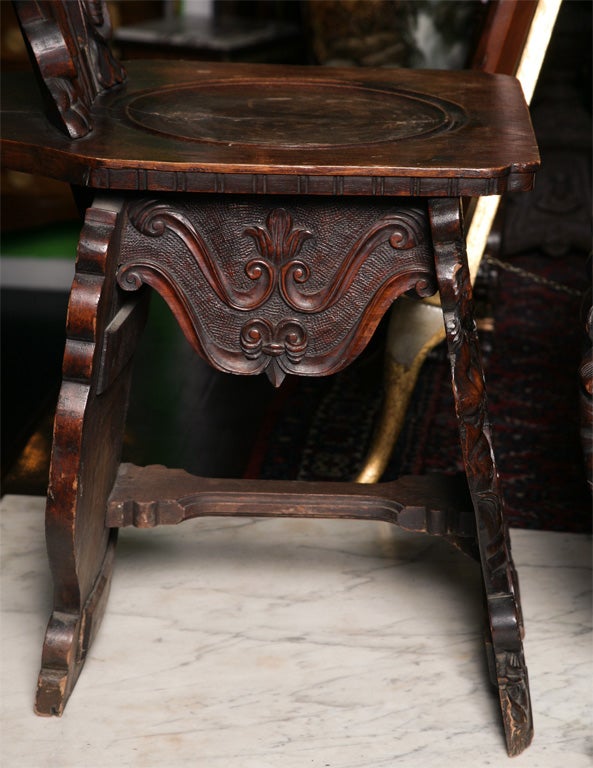 Renaissance Pair of 19th Century Italian Carved Oak Sgabello Side Chairs For Sale