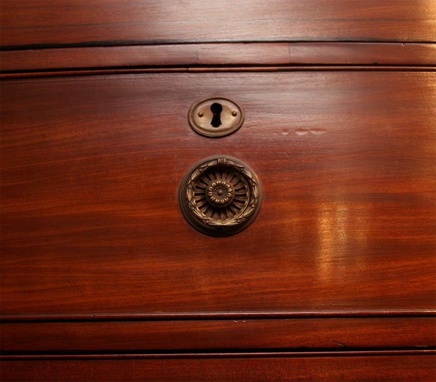 British English Mahogany Bow Front Chest on Chest For Sale