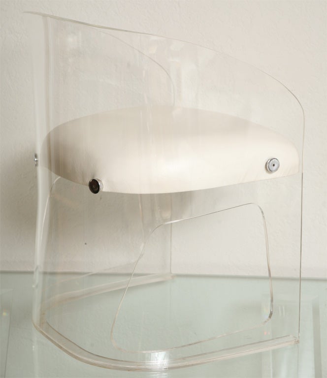 Late 20th Century Set of Six Lucite Chairs by Vladimir Kagan