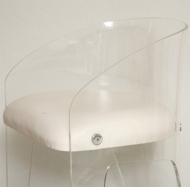 Set of Six Lucite Chairs by Vladimir Kagan 5