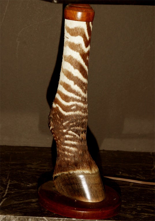 vintage leg lamp