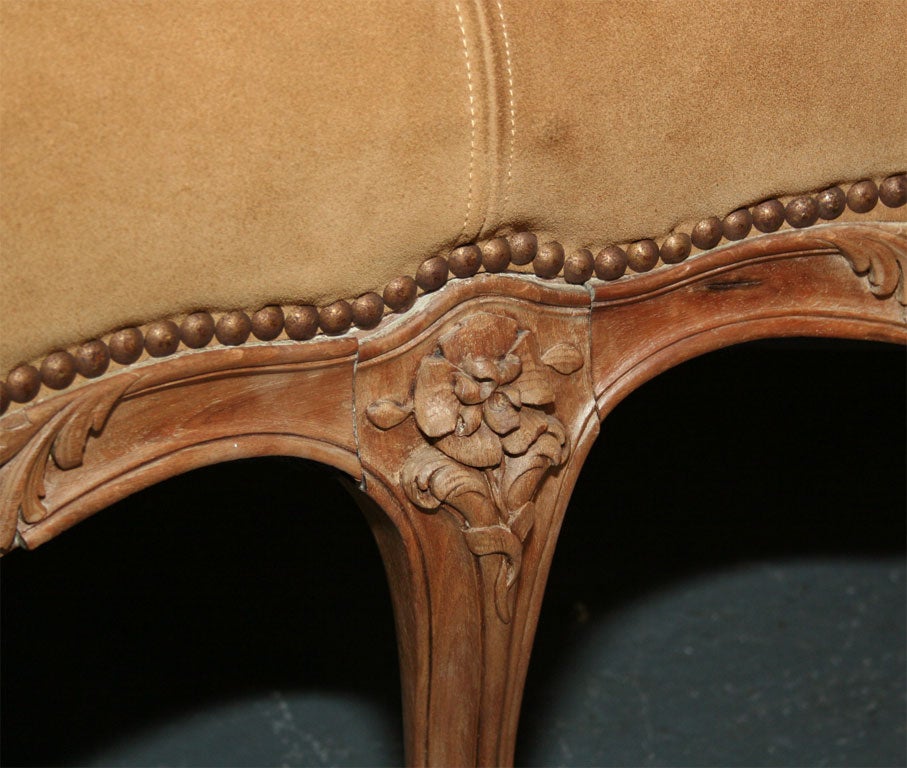Early 19th Century French Settee For Sale 3