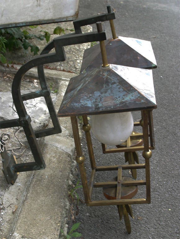 Pair of outdoor lanterns. For Sale 3