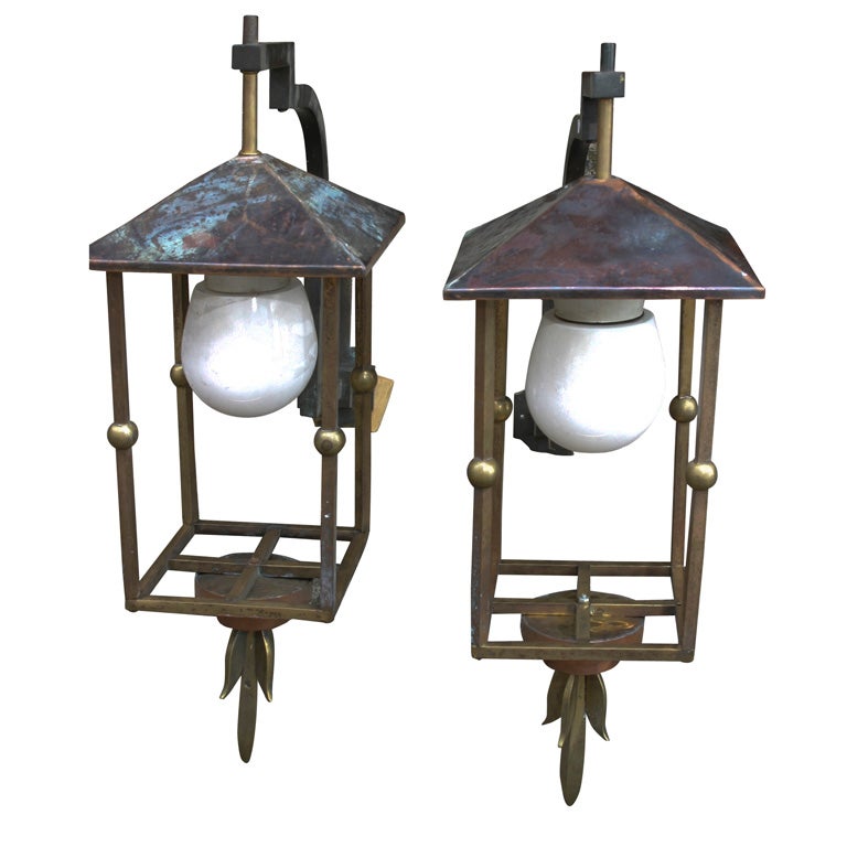 Pair of outdoor lanterns. For Sale