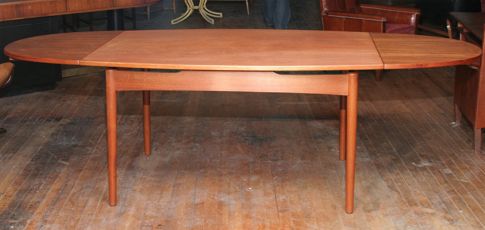 Oval Rosewood Dining Table