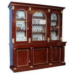 A WILLIAM IV BREAKFRONT/BOOKCASE.  ENGLISH, C. 1835