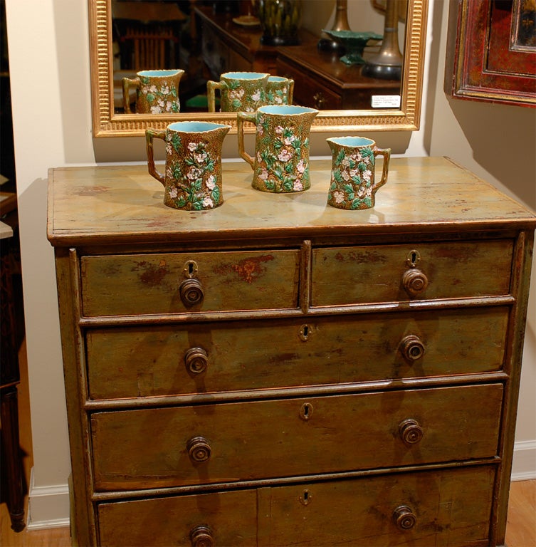 Majolica is a pottery that was started in England by the Minton Company in 1851. The pottery quickly became popular and several other companies popped up throughout England. <br />
George Jones used to work for Minton before setting off on his own.