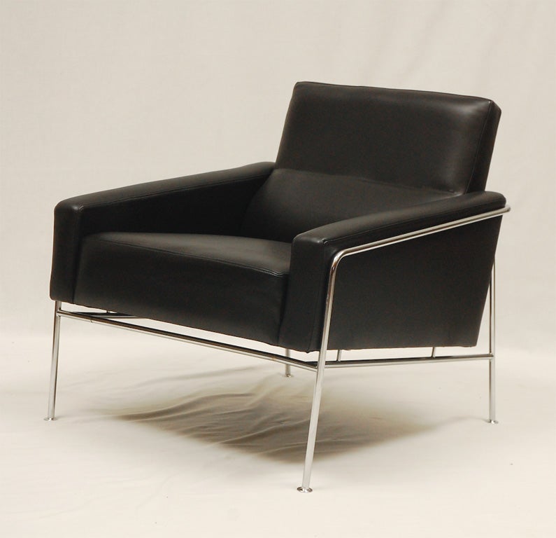 Danois Paire de chaises « SAS » d'Arne Jacobsen